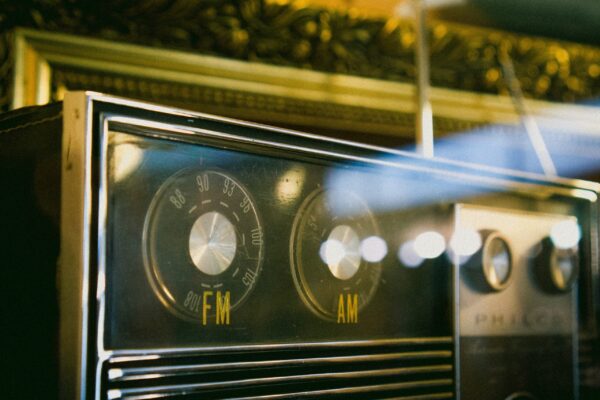 Come diventare traduttore e interprete professionista